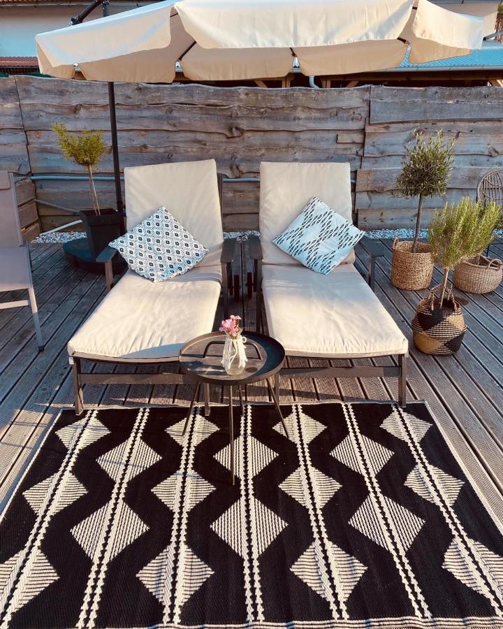 Greenvalleyglamping Sesce Pri Preboldu Εξωτερικό φωτογραφία