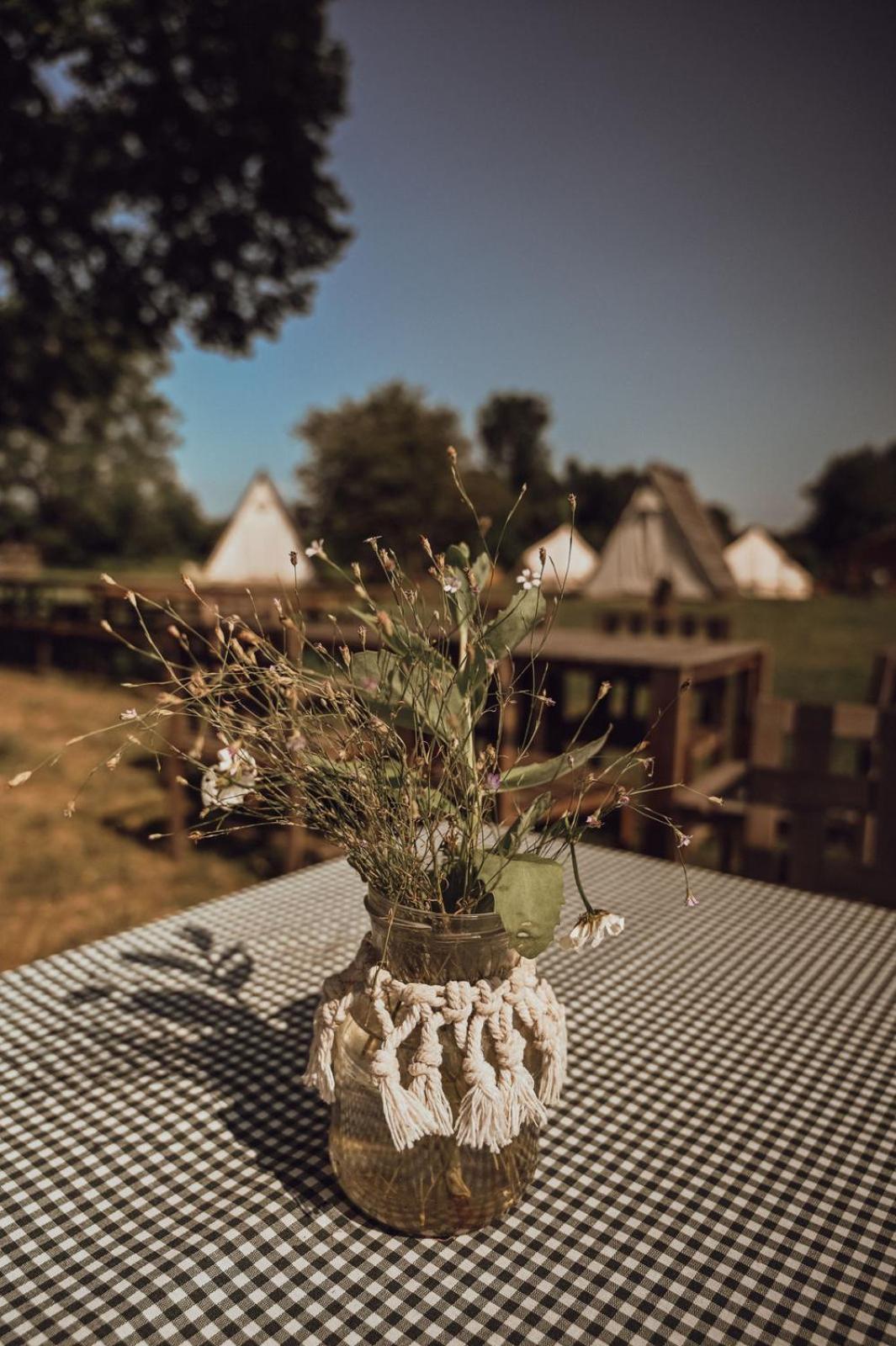 Greenvalleyglamping Sesce Pri Preboldu Εξωτερικό φωτογραφία