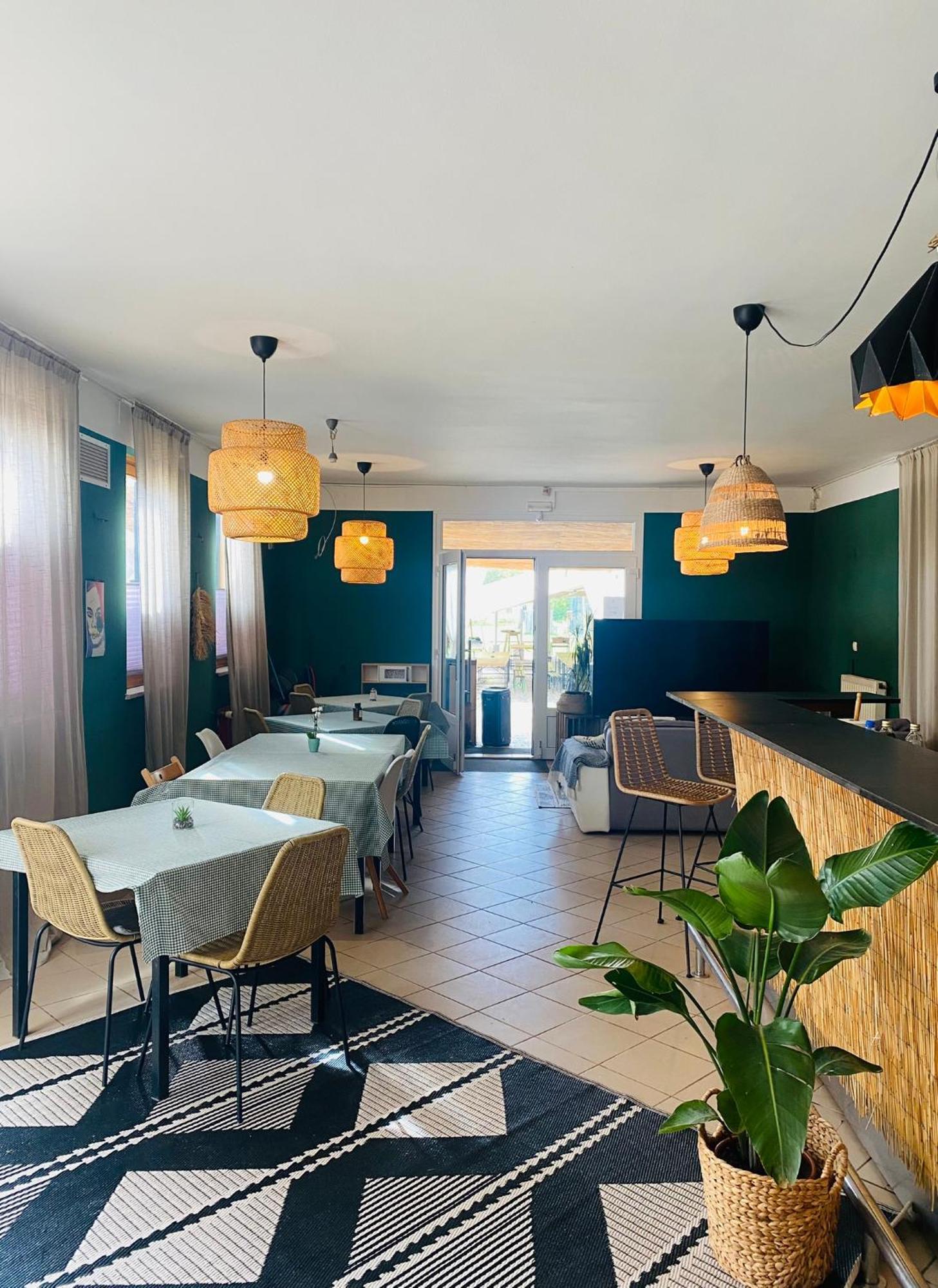Greenvalleyglamping Sesce Pri Preboldu Εξωτερικό φωτογραφία
